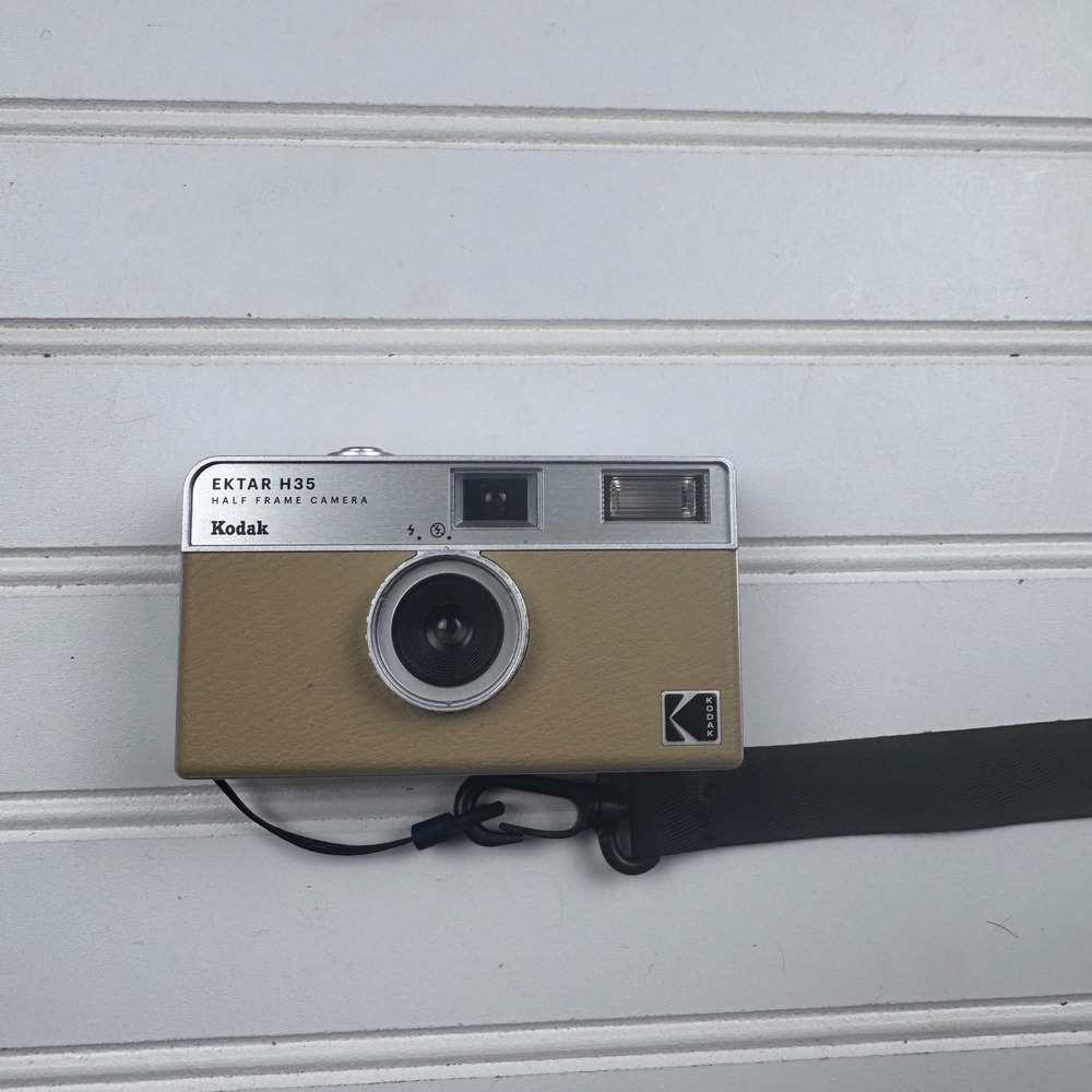 Vintage Kodak Ektar H35 Half Frame 35MM Camera Tan Silver NOT TESTED Parts?